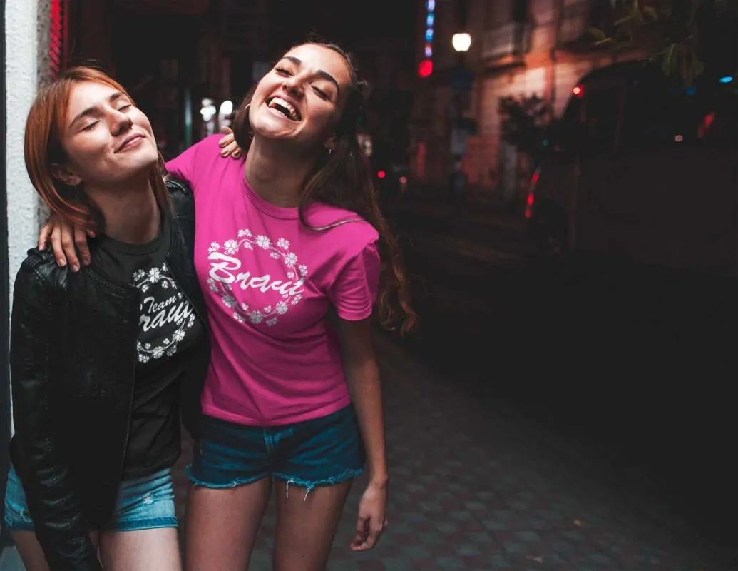 2 Frauen mit JGA-Shirt T73
