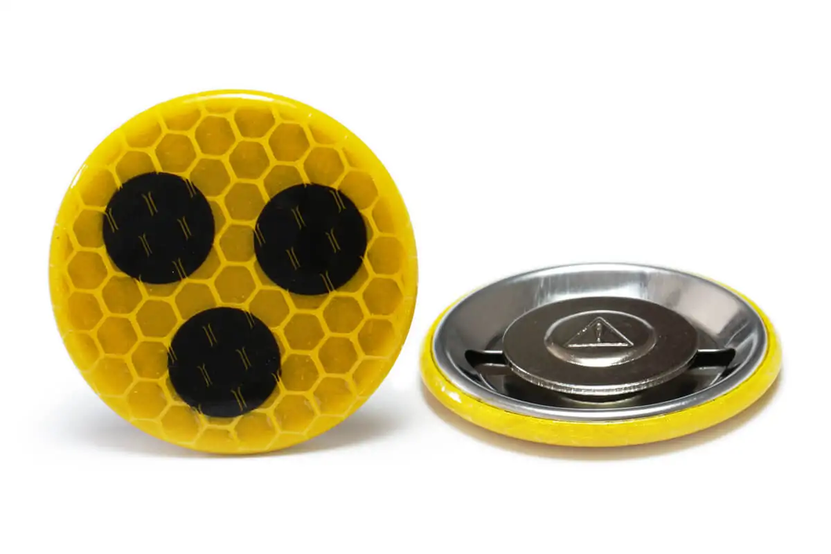 Blindenanstecker reflektierend 37 mm mit Magnetverschluss