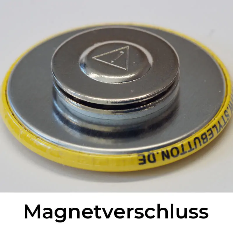Magnetverschluss / Kleidungsmagnet an einem 37-mm Button